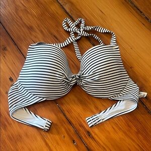 H&M Monochrome Striped Bikini Top